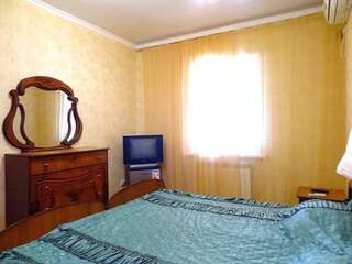 Гостиница Guest House on Krasnodarskaya Геленджик Двухместный номер Делюкс с 2 отдельными кроватями-5